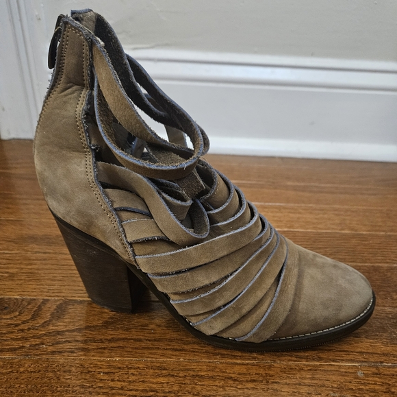 Free People Sz 40 US 9 Brown Hybrid Leather Strappy Ankle Boots Heeled Booties - Picture 4 of 9